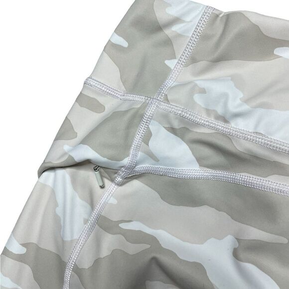 ATHLETA Camo Contender Tight Leggings Size Medium - Picture 7 of 10